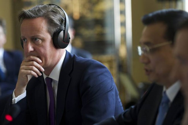 Cameronovo  kupčkanje z Junckerjem