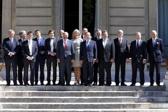 Francoski predsednik Francois Hollande, ki je danes v Parizu gostil t.i. mini vrh evropskih socialdemokratskih voditeljev. 