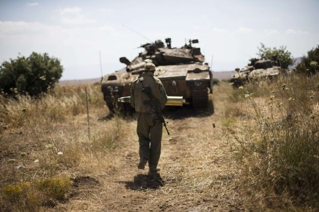 Izrael napadel sirske položaje na Golanski planoti, umrlo najmanj 10 sirskih vojakov
