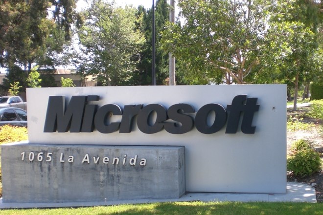 Microsoft: stare tradicije v zgodovino, prioriteti omrežje v oblaku in mobilna tehnologija