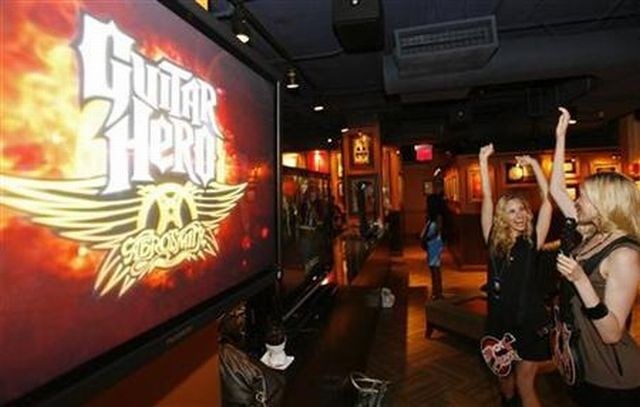 Aerosmith z videoigro Guitar Hero zaslužili več kot s svojimi albumi