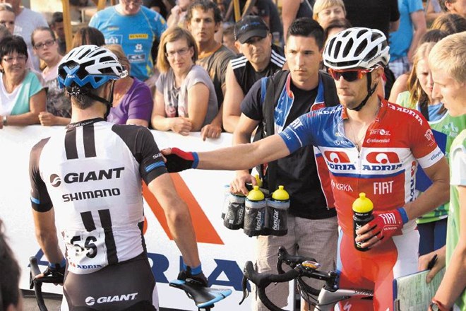 Matej Mugerli (desno) je kot najvišje uvrščeni na UCI-lestvici EuropaToura najbolj zaslužen za kvoto šestih kolesarjev, ki...