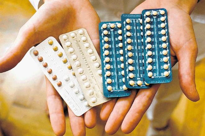 Hormonske kontracepcijske tablete, ki jih je treba jemati 21, 24 ali 26 zaporednih dni v mesecu, so najučinkovitejša zaščita...