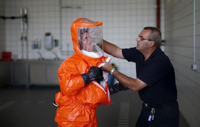Zaradi ebole umrlo že 1350 ljudi; konca epidemije ni na vidiku