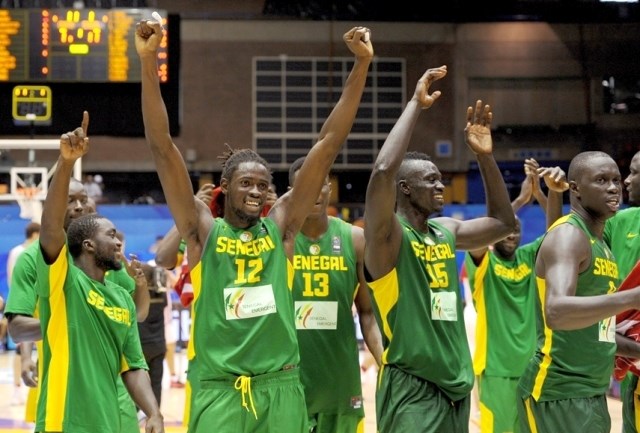 Senegalski košarkarji so danes pripravili veliko presenečenje, ko so s 77:75 premagali Hrvaško. (foto: fiba.com) 