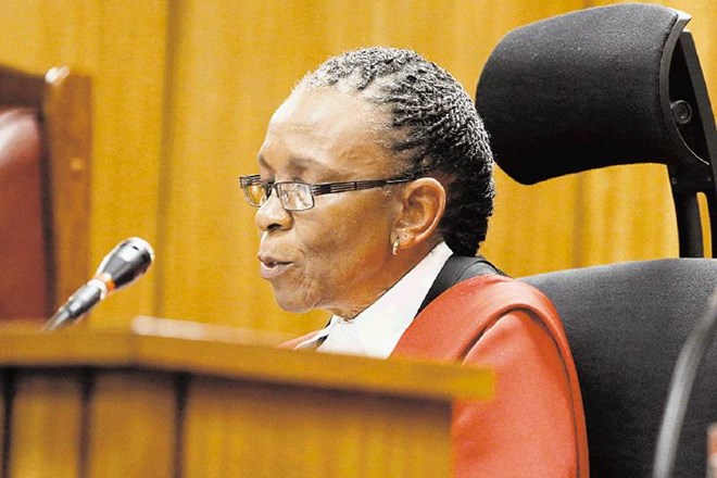 Razsodba o južnoafriškem paraolimpijcu Oscarju je ležala v rokah izjemno zanimive ženske, 66-letne sodnice Thokozile Masipa....