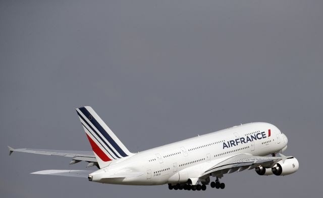 Air France bo zaradi stavke ta teden odpovedal kar polovico letov