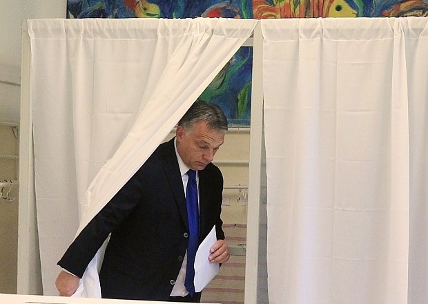 Orban ne popušča: Prihodnje leto tudi davek na šampon in milo