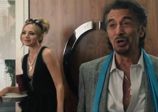 Katarina Čas kot žena slavnega Al Pacina (video) 