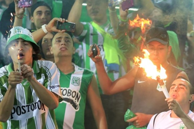 V Argentini imajo hude težave z nasilnimi nogometnimi navijači. (Foto: Reuters) 