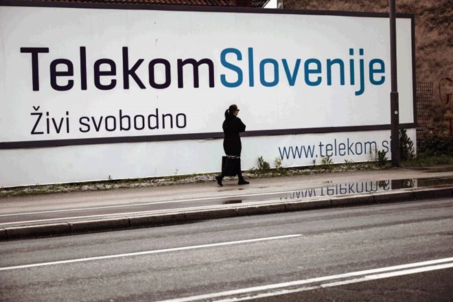 Telekom še zasolil cene fiksne telefonije