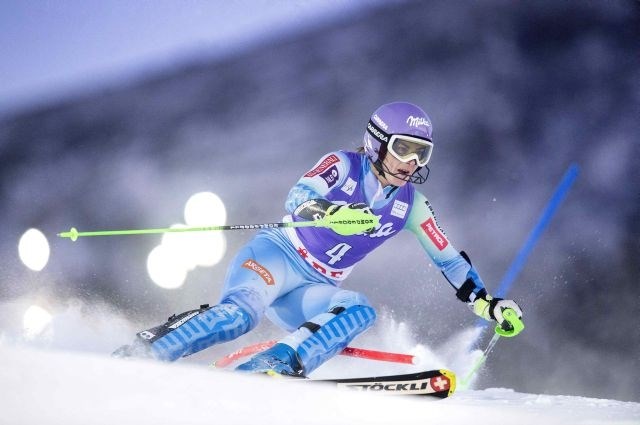 Tina Maze je po včerajšnji zmagi danes na slalomu osvojila drugo mesto. (Foto: Reuters) 