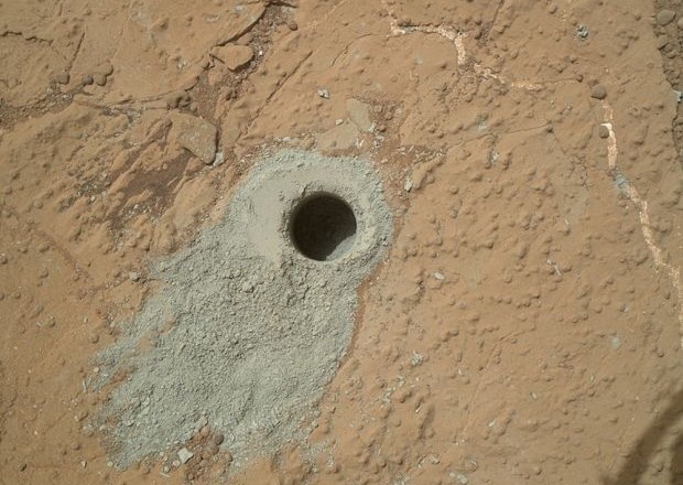 Odkritja na Marsu konsistentna z nekdanjo ali sedanjo prisotnostjo življenja