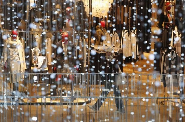 Snežna neurja na Japonskem zahtevala najmanj 11 življenj 