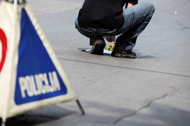 Policija prijela moške, povezane z napadom na Sketovi v Ljubljani 