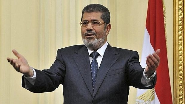 Mursi na sodišču ostro proti udaru, ki ga je odnesel z oblasti 