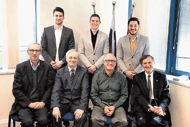 Ekipa, ki vodi Toronto Business Academy (z leve): Jan Habat, David Aleš, Juš Dobnikar, Stojan Gorup, dr. Edvard Kobal, dr....