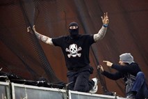 Kdo pravzaprav je Ivan Bogdanov, mož s črno masko, ki je v preteklosti pretepel tudi navijače Maribora?
