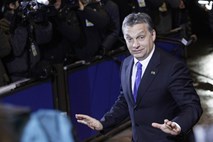 Barroso bo Orbana soočil z dvomi glede medijskega zakona, Madžari pripravljeni na pogovore