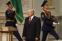 Lukašenko je danes ponovno prisegel, tokrat za že četrti predsedniški mandat