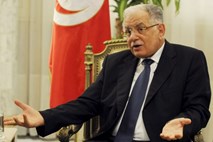 Odstopil je tunizijski zunanji minister Kamel Morjane