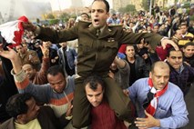 Peti dan protestov v Egiptu: Množične kritike na račun Mubaraka, le Izrael molči