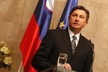 Vox populi: Pahorjeva vlada je zaupanje zakockala že v prvih mesecih