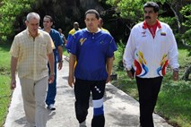 Chomsky se je zaradi 'napada na demokracijo' odrekel "prijatelju" Hugu Chavezu