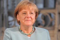 Angela Merkel spet najvplivnejša ženska na svetu, sledi ji Clintonova