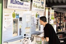 Zveza potrošnikov Slovenije: Mleko iz mlekomatov da, vendar prekuhano