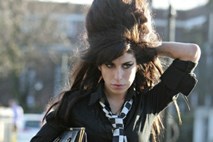Mitch Winehouse: Kar se je zgodilo Amy, nima nobene zveze z mamili
