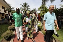 Afričankam v roke Nobelova nagrada za mir, pohvale prihajajo s celega sveta