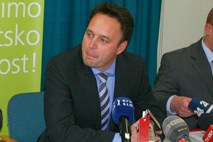 Nadzorniki Elektra Maribor razrešili predsednika uprave Andreja Kosmačina