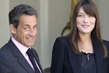 Carla Bruni povila deklico: S Sarkozyjem sta jo poimenovala Giulia