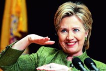 Clintonova poziva Pakistan k ostrim ukrepom proti talibanom