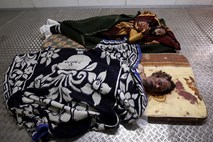 Vojaški poveljniki: Obdukcije Gadafijevega trupla ne bo
