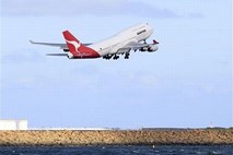 Po 46-urni stavki Qantasova letala ponovno v zraku