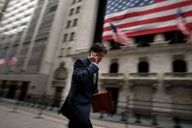 Ugaša še en velikan Wall Streeta: V stečaj zaradi evropske dolžniške krize
