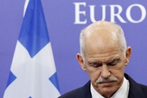 Evropa je zgrožena: Če bodo sprejeli pomoč, bodo Grki odločali na referendumu