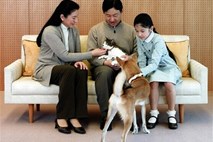 Japonska princesa Aiko zaradi pljučnice v bolnišnico