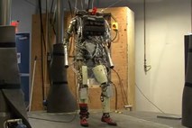 Gotova prihodnost: Vstajenje robotov