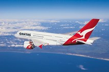 V sporu med avstralskim Qantasom in sindikati bo odločala arbitraža