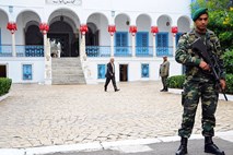 Deset mesecev po začetku ljudske vstaje v Tuniziji bo z delom začela ustavodajna skupščina