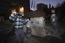 Čisti grafiti: Stranka TRS uporablja okolju prijazne metode prepričevanja volivcev
