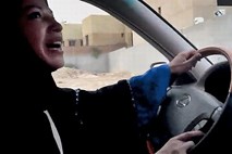 Saudova Arabija: Pravica žensk do vozniškega izpita spodbuja seks pred poroko