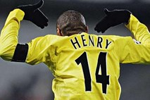 Thierry Henry bo v Londonu dobil svoj kip