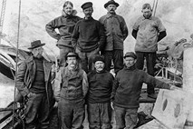 Sto let od kar je Roald Amundsen kot prvi človek stopil na Južni tečaj