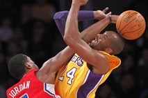 Slab uvod sezone za Lakerse: Kobe Bryant zaradi poškodbe zapestja na seznamu poškodovanih