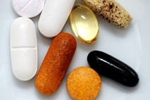 Jemanje multivitaminskih tablet vas ne ščiti pred rakom in srčnimi boleznimi