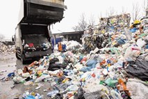Vestno ločevanje zamajalo sistem ravnanja z odpadki